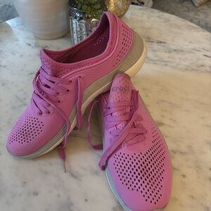 CROCS Women's Vibrant Pink and Gray Sneakers